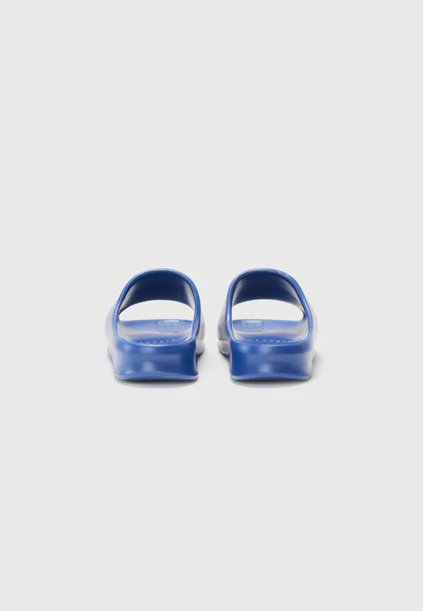 Подавать тапочки Lacoste, Blue/Yellow — фото 3