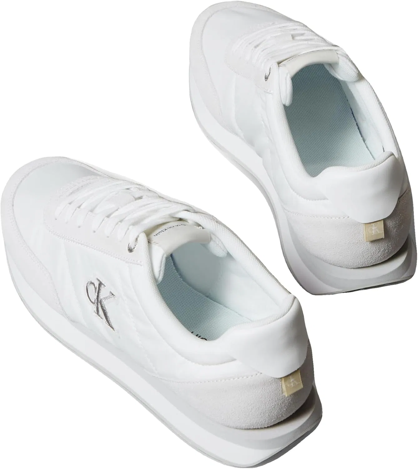Мужские кроссовки Calvin Klein Retro Runner ESS Mix Mat Ym0ym01361 Low Top Calvin Klein Jeans, White Triple Bright White — фото 2