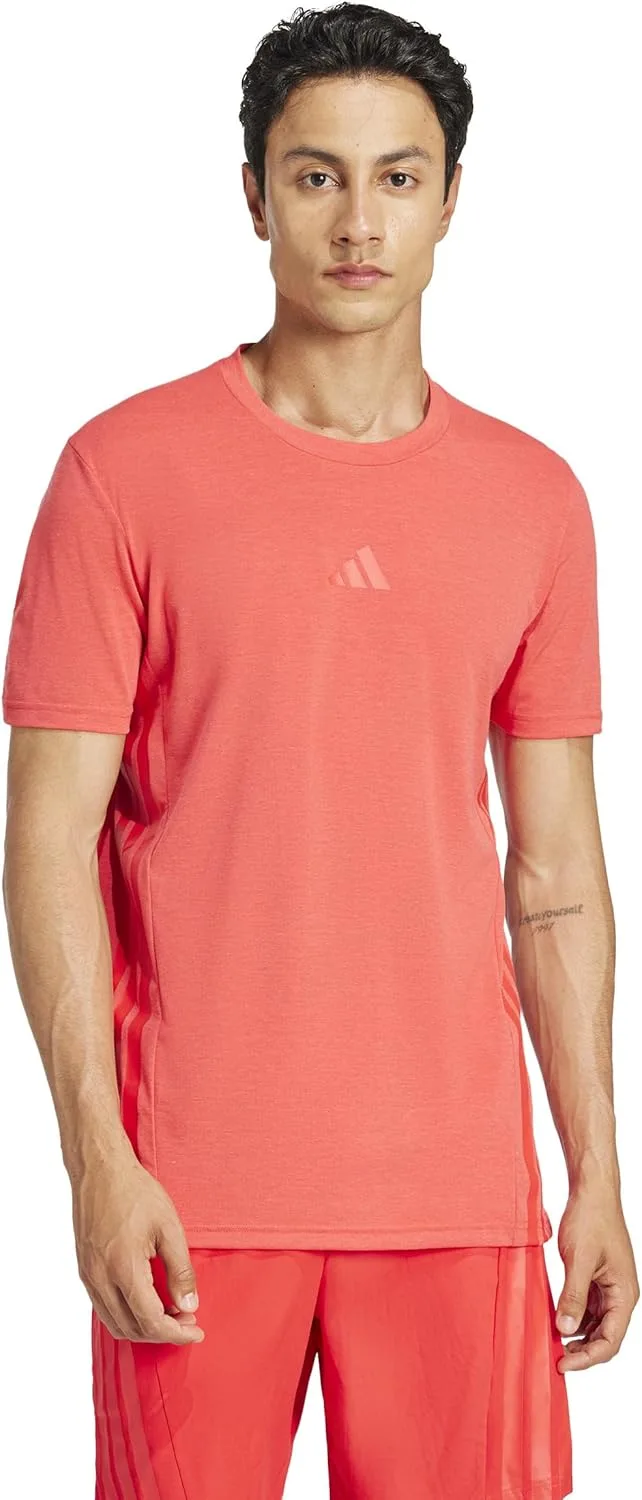 

Футболка Adidas Designed for Training с тремя полосками