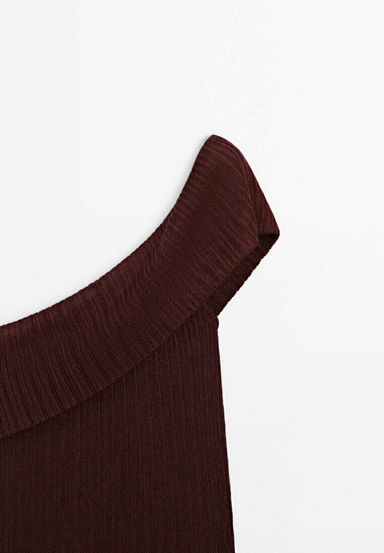 

Топ ASYMMETRIC OFF-THE-SHOULDER Massimo Dutti, темно-коричневый
