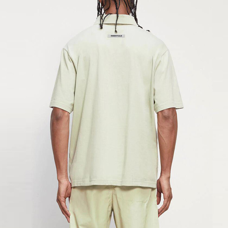 Футболка поло с коротким рукавом Boxy Fear Of God Essentials, серо-зеленая — фото 4