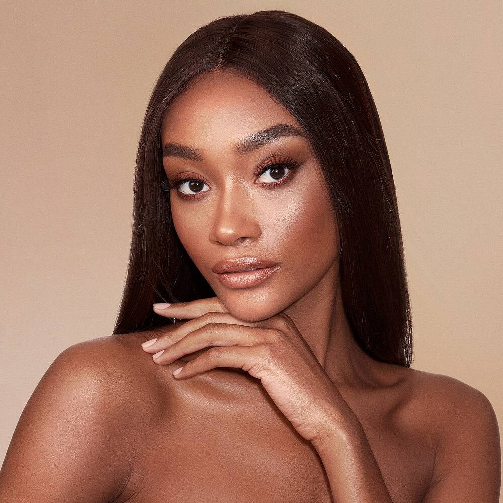 Бронзер  сменный блок Charlotte Tilbury Airbrush, Tan, 16 гр — фото 3