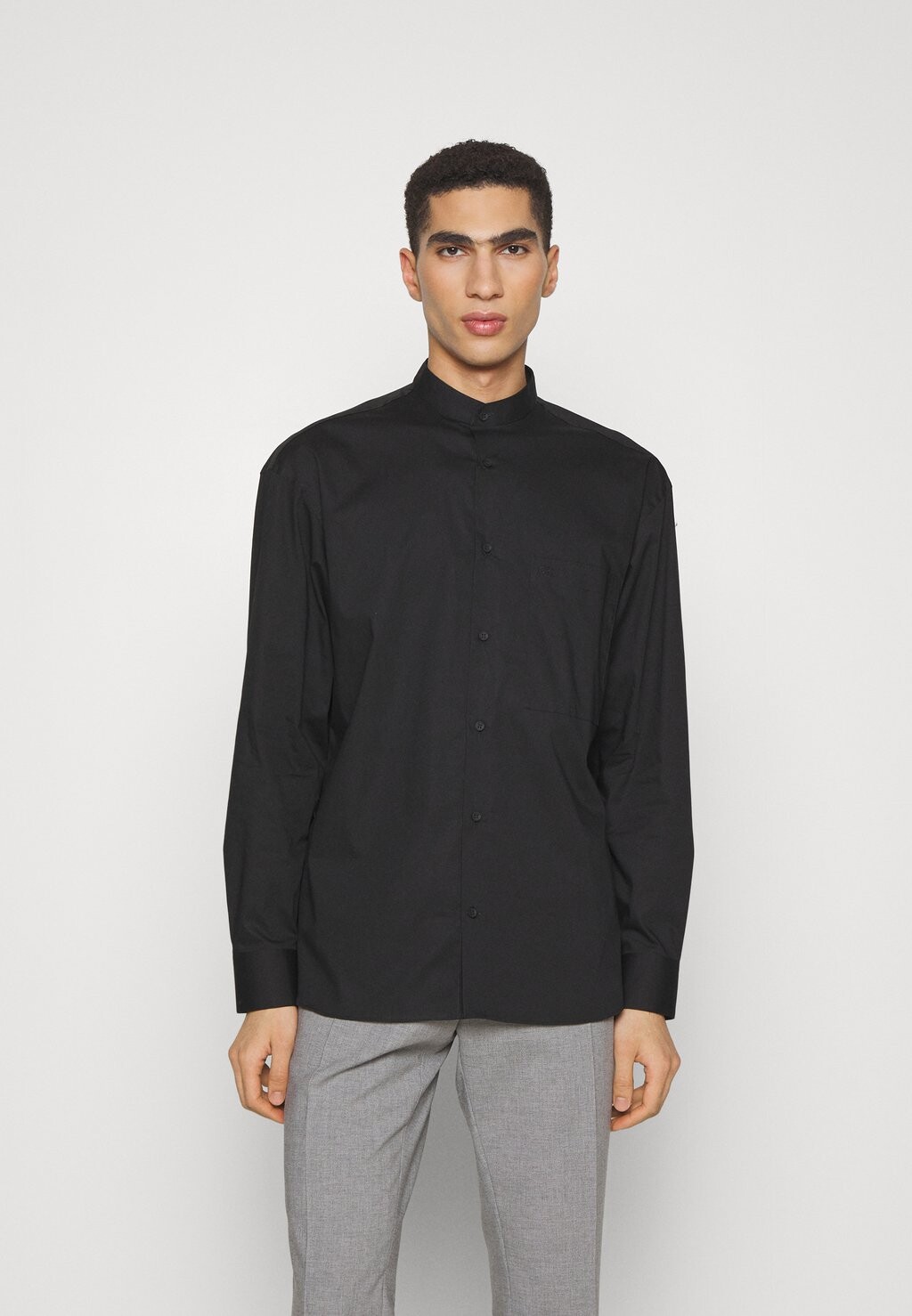 

Рубашка Poplin Modern Pockets Calvin Klein, черный