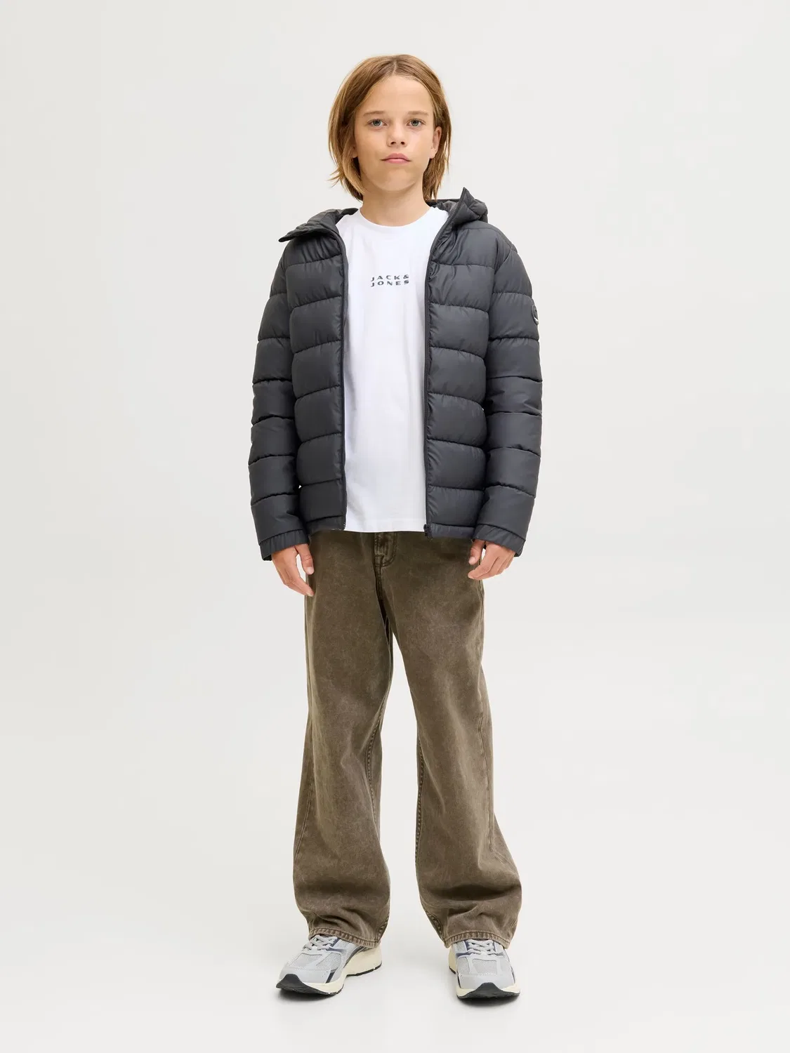 Стеганая куртка с капюшоном, JACK & JONES Junior, черный — фото 4