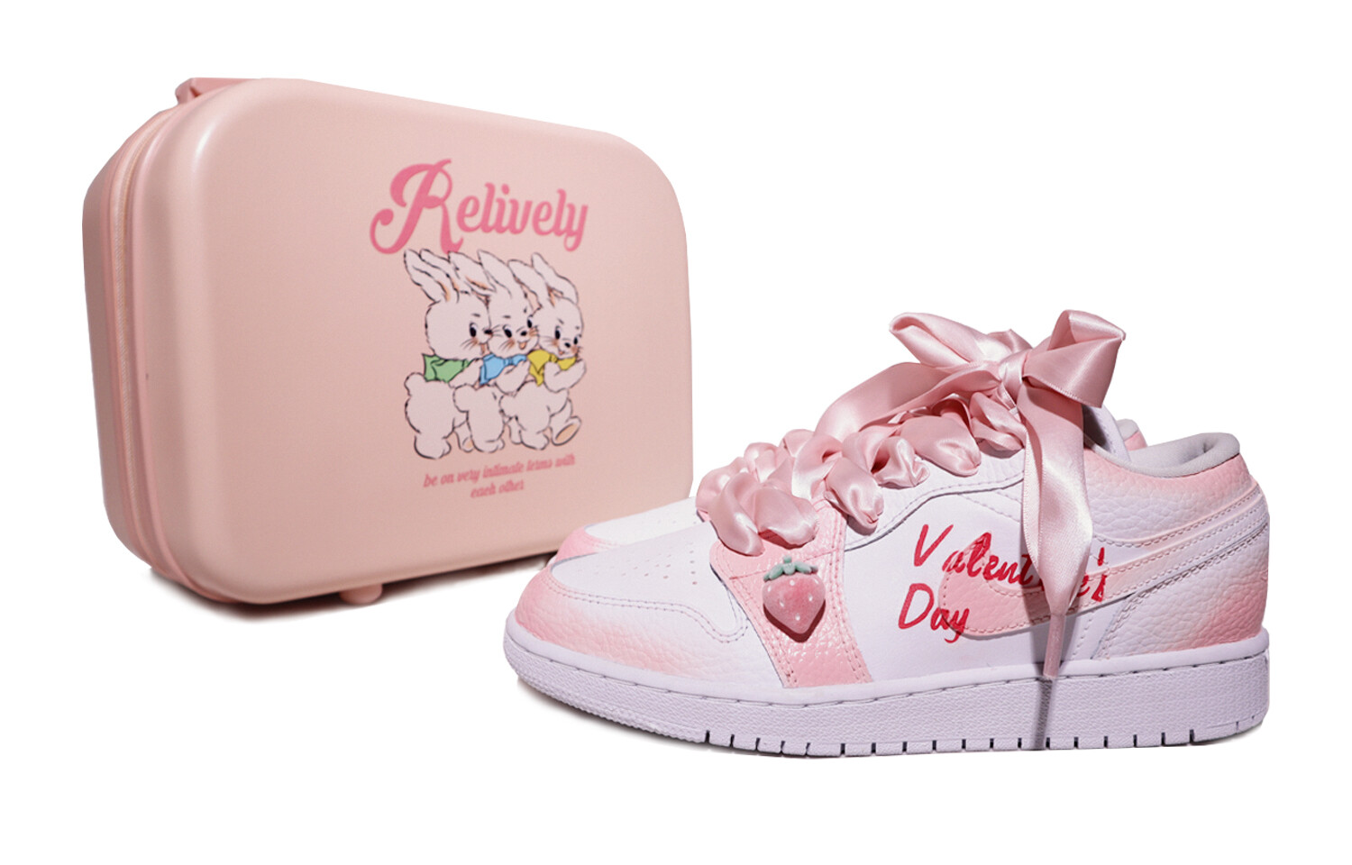 

Кроссовки Jordan Air Jordan 1 Vintage Women, розовый