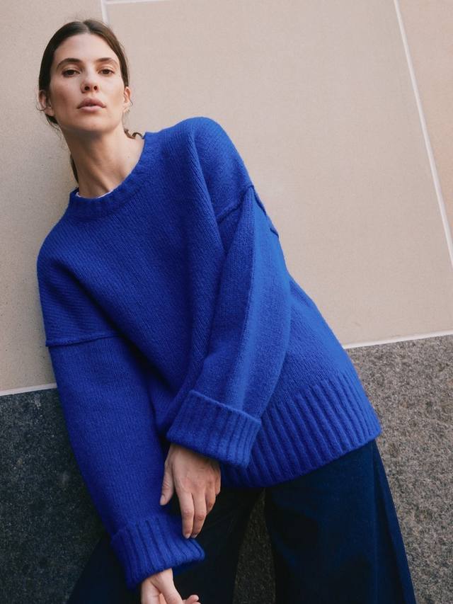 

Уютный джемпер из шерстяной смеси с воротником-гольф и резинкой Albaray, Colbolt