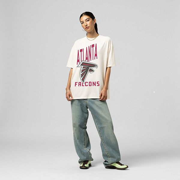 

Женская футболка boyfriend с логотипом Atlanta Falcons Mitchell & Ness