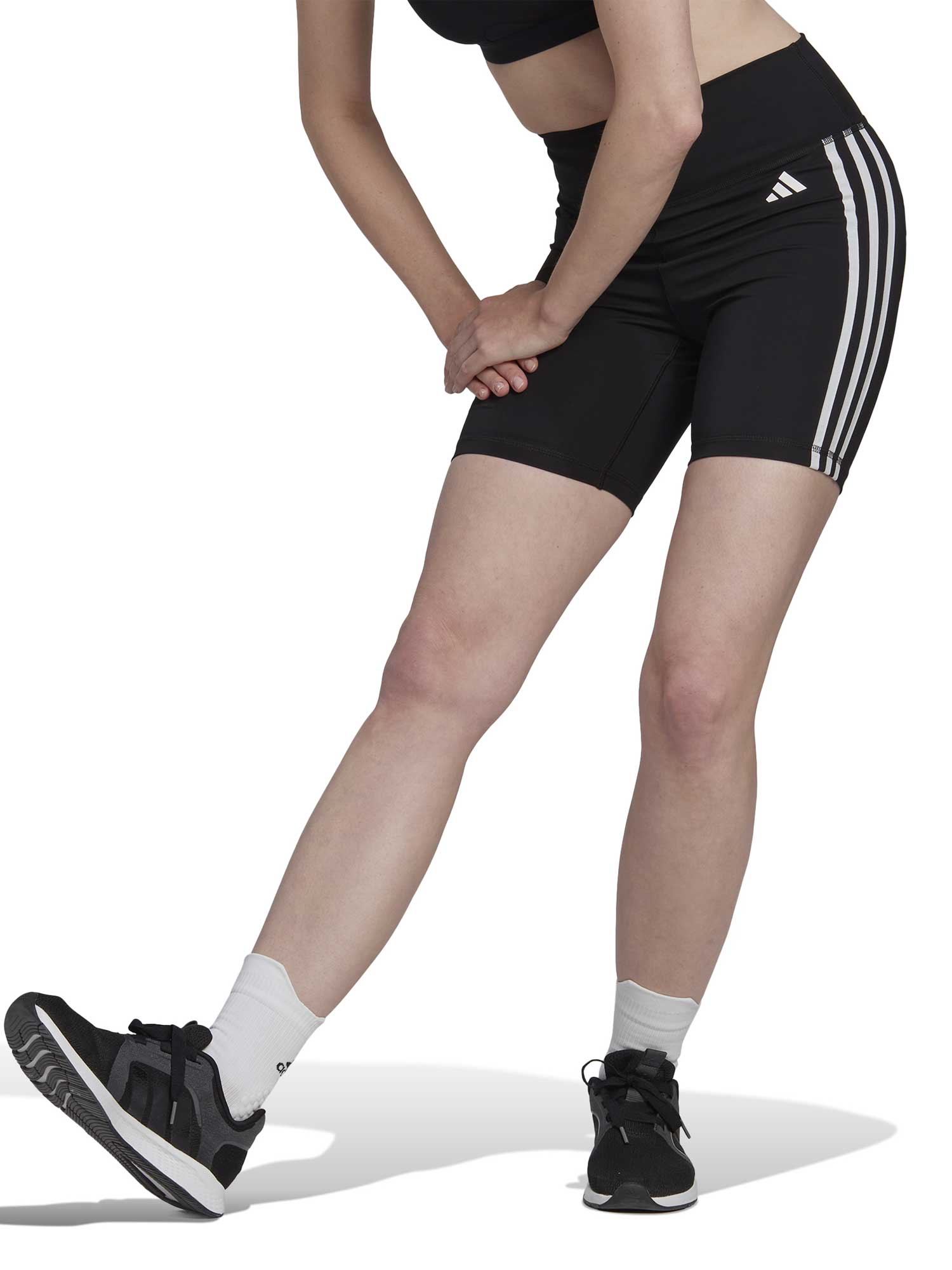 

Тайтсы Adidas Performance Training Essentials 3-Stripes, черный