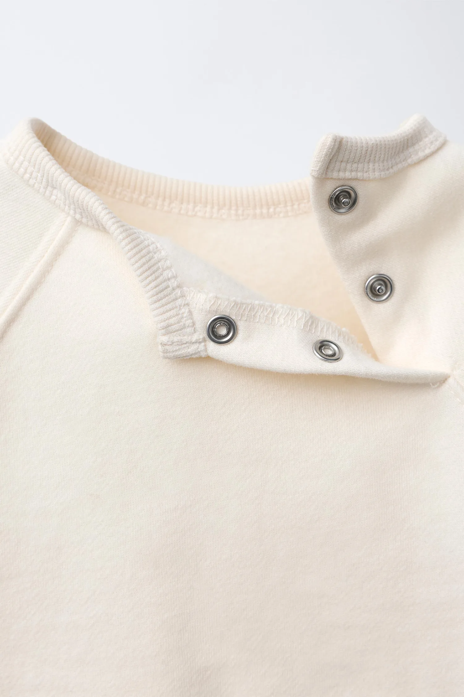 Базовый комплект: толстовка и спортивные штаны Zara, экрю — фото 3