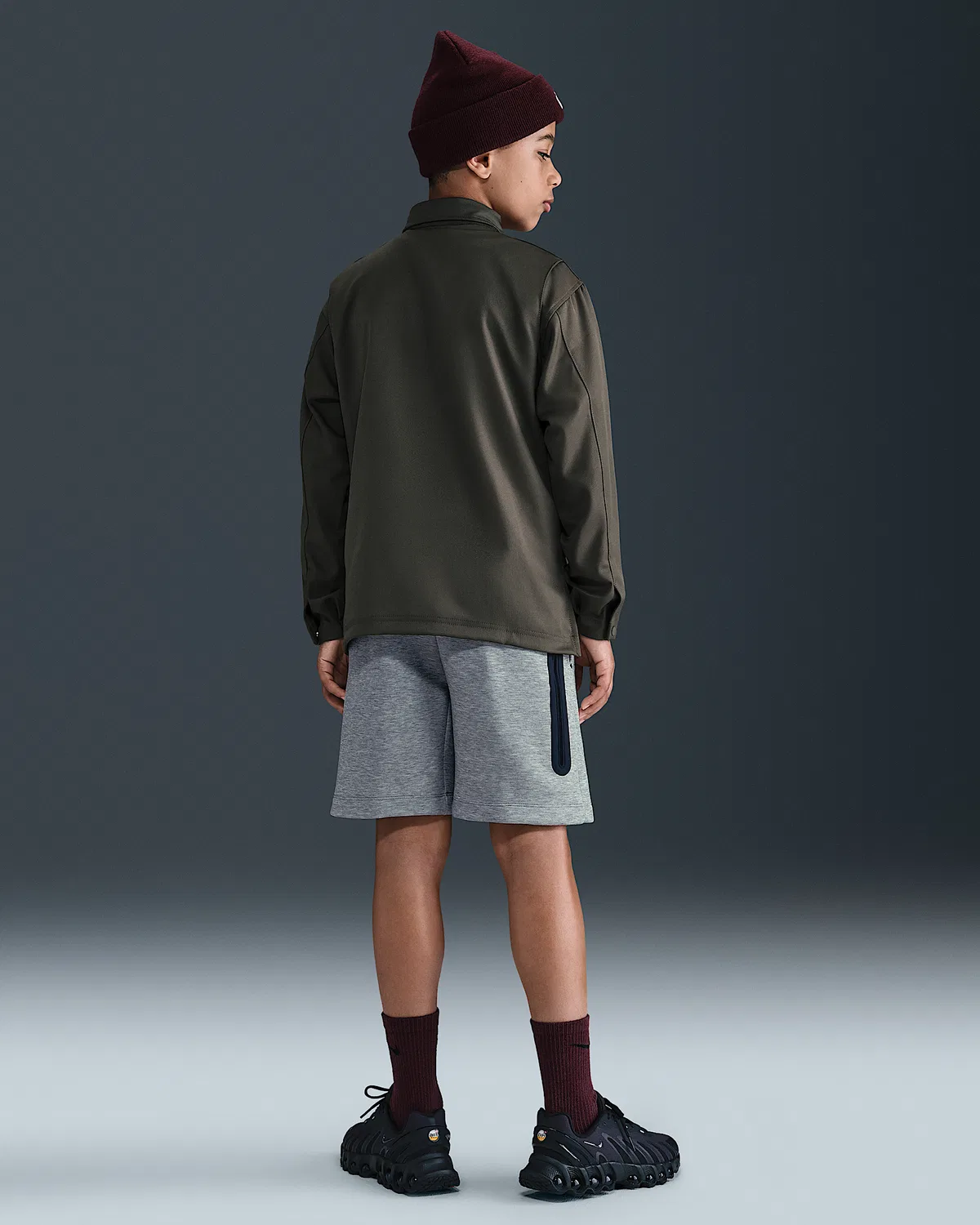 Детские шорты Nike Sportswear Tech Fleece для мальчиков, Dark Grey Heather/Black — фото 4