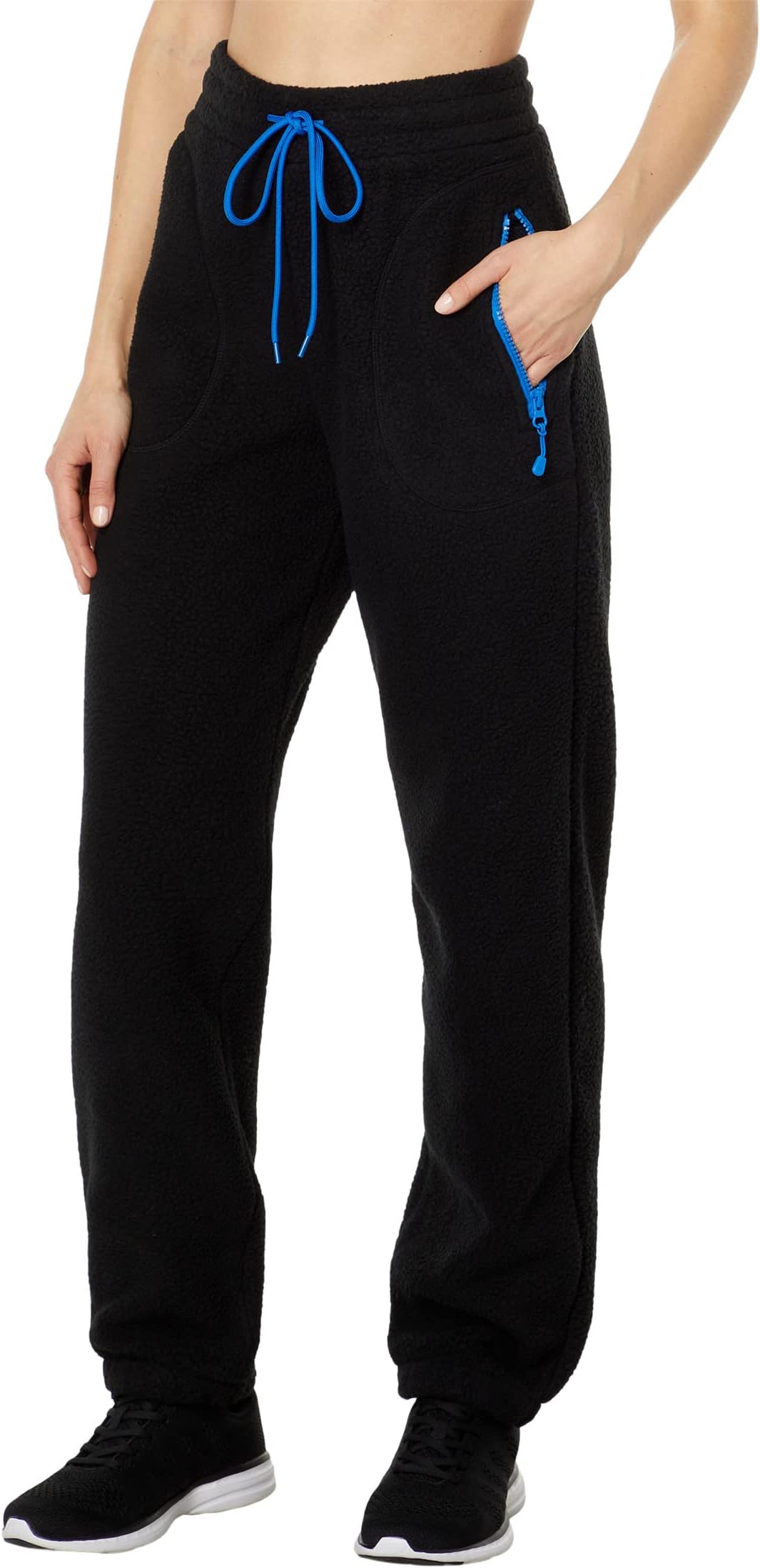 

Брюки YEAR OF OURS Sherpa Warm-Up Pants, цвет Black/Blue Flame