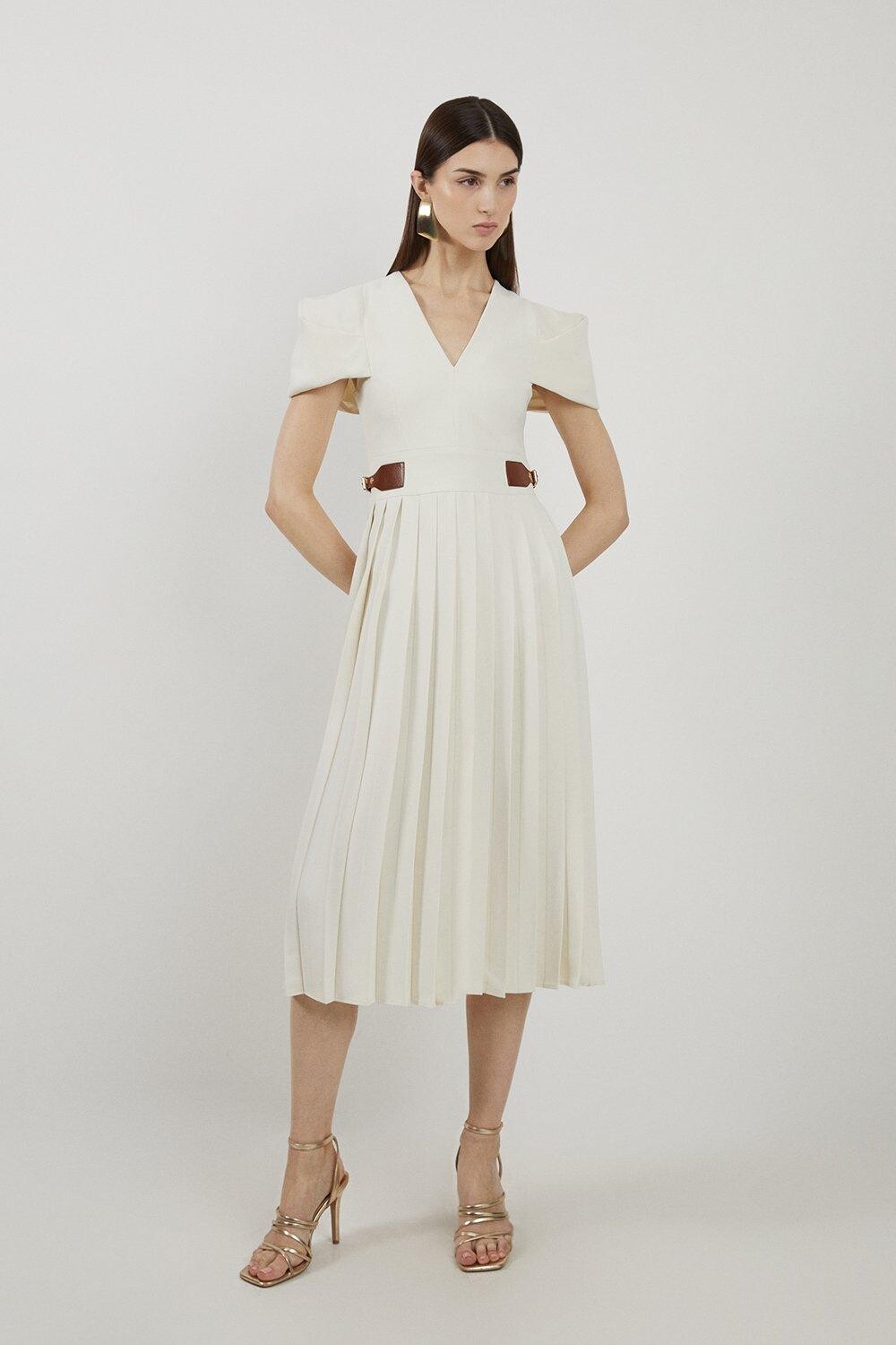 

Плиссированное платье миди из мягкого крепа с язычками Karen Millen, белый