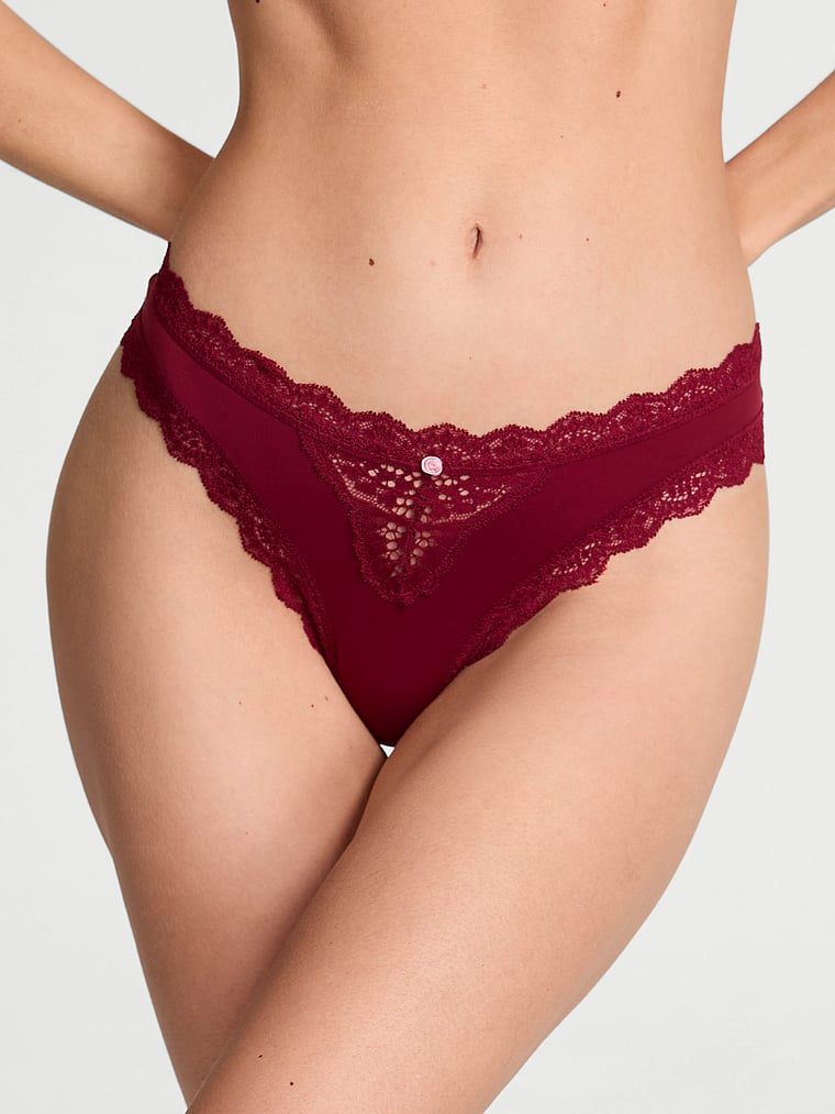 

Трусики-Стринги с кружевной отделкой Dream Angels, lace trim sangria red