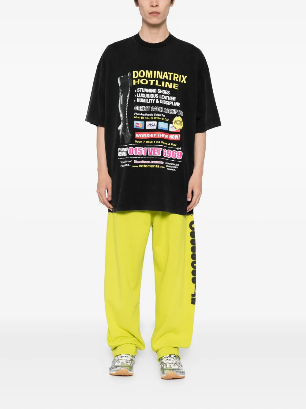 Брюки с графичным принтом VETEMENTS, зеленый — фото 2