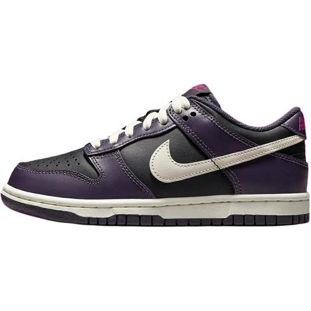 

Кроссовки Nike Dunk Kids' Skateboarding Shoes Grade School, черный