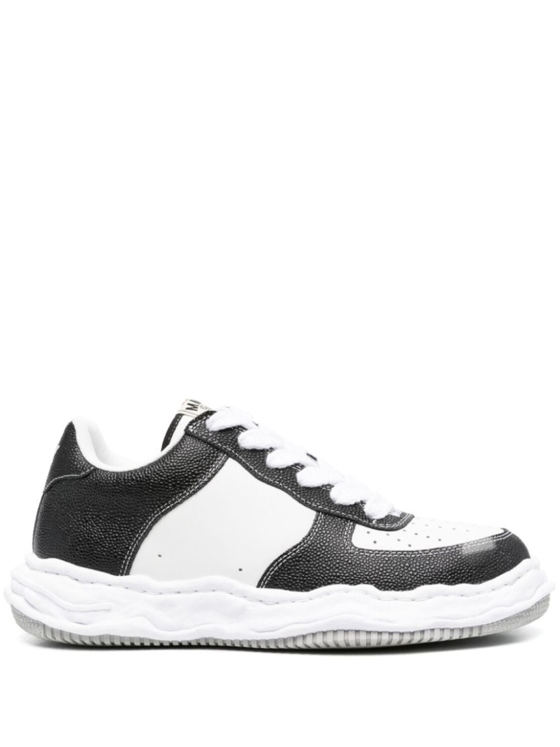 

Кроссовки Maison Mihara Yasuhiro Wayne A11FW712, черный/белый