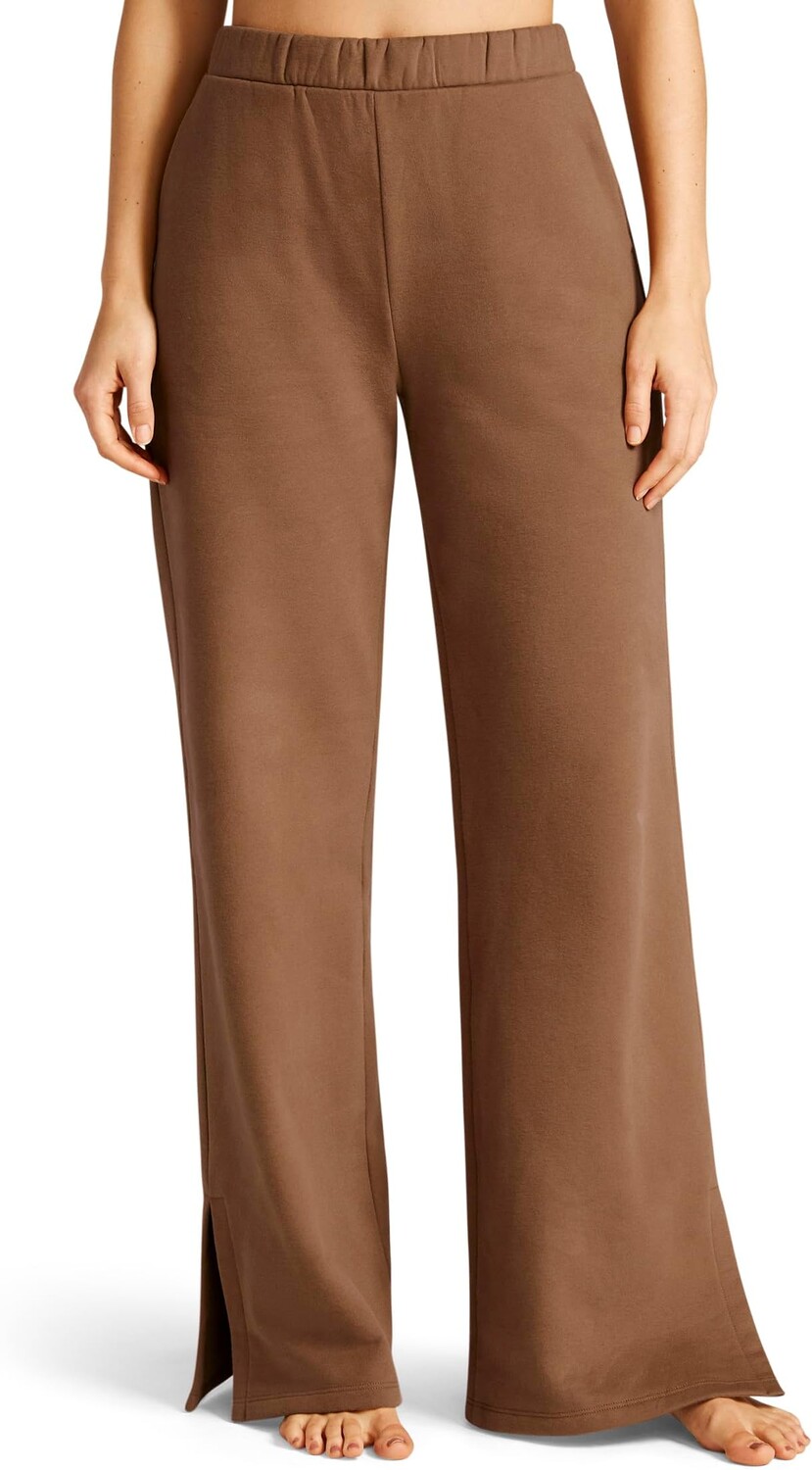 

Брюки Beyond Yoga On The Go Pants, цвет Toffee