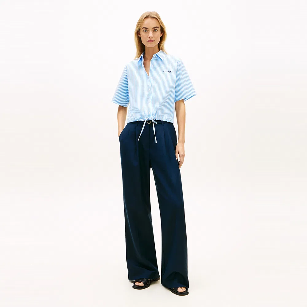 Женская рубашка-блузон Tommy Hilfiger Women из поплина небесно-голубого цвета — фото 2