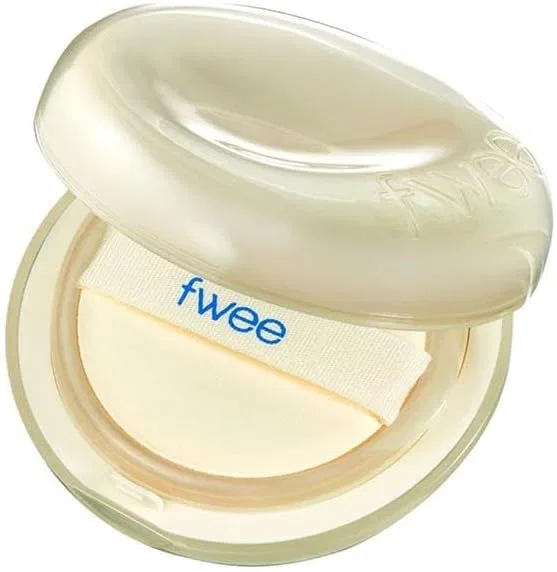 Тональная основа-подушечка Fwee Cushion Egg Fitted Cover SPF50+ PA+++, 03 Natural — фото 2