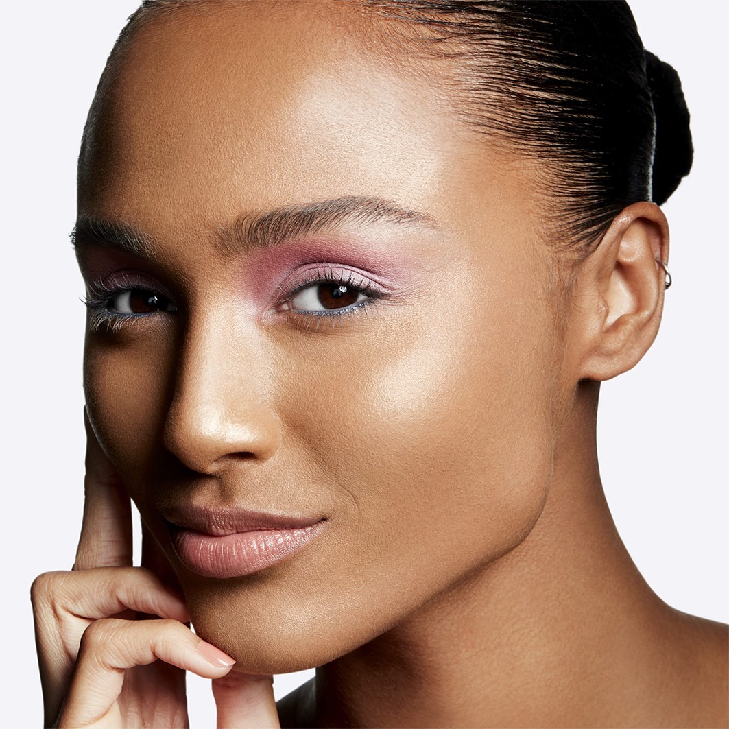 Хайлайтер mineralize skinfinish Mac, gold de - gold deposit, вес 10 гр. — фото 4