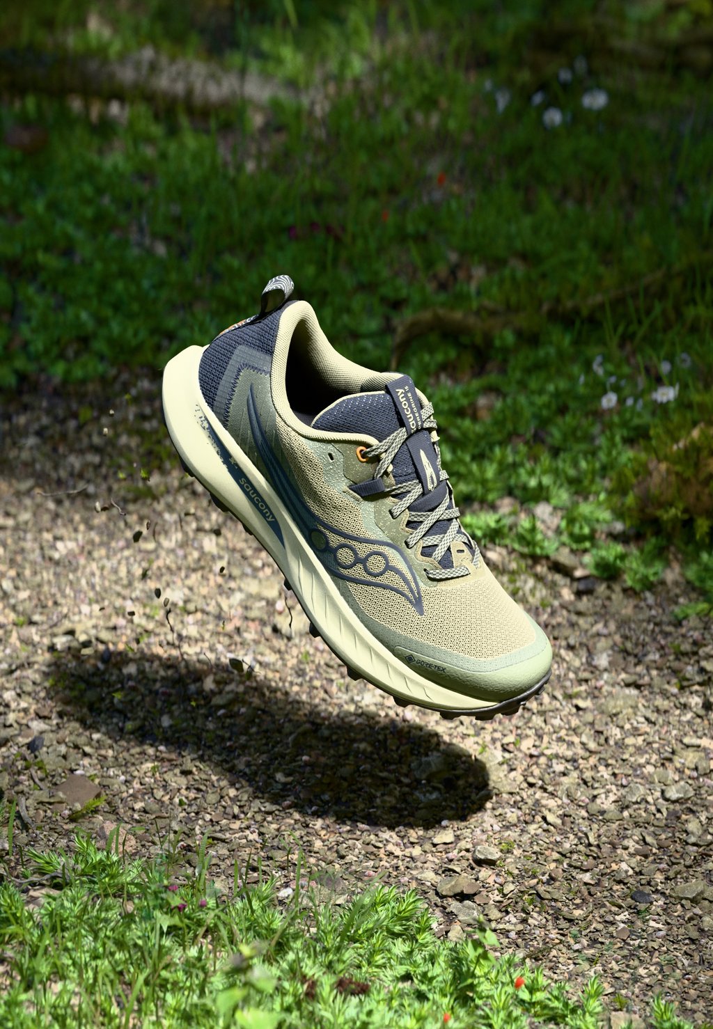 

Кроссовки для бега PEREGRINE 15 GTX Saucony, зеленый