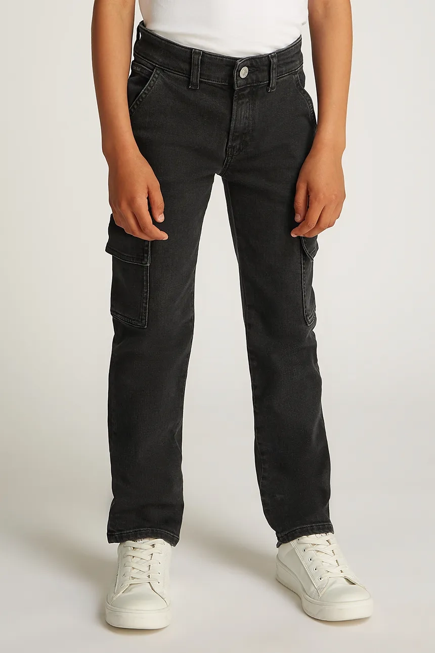 

Детские джинсы РЕГ. СИЛЬНЫЙ Calvin Klein Jeans, черный
