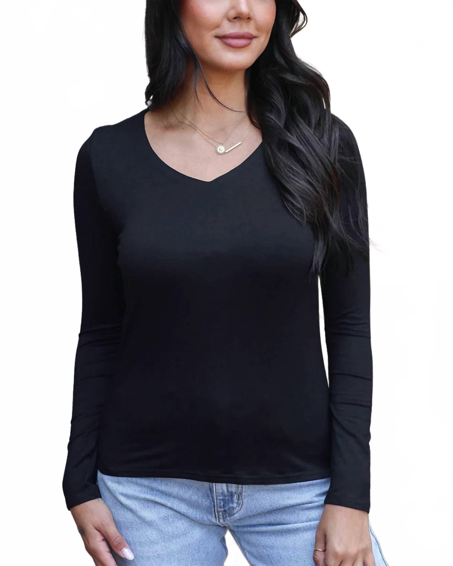 

Модальная футболка с V-образным вырезом и длинными рукавами в черном цвете Grace and Lace