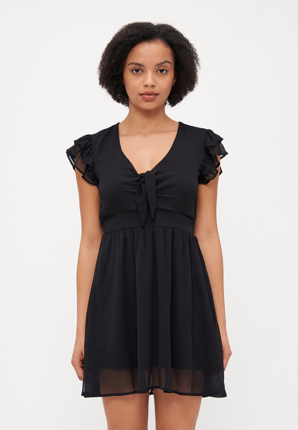 

Повседневное платье ONLASTA LIFE PEEKABOO DRESS ONLY Petite, черный
