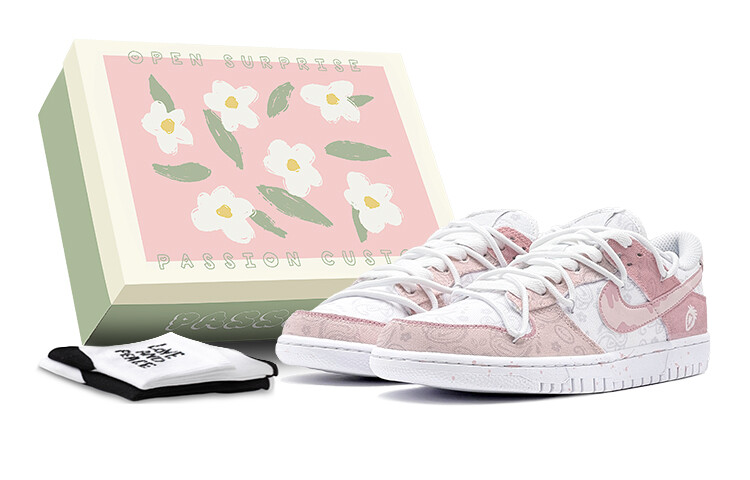 

Женские кроссовки для скейтбординга Nike Dunk, Pink