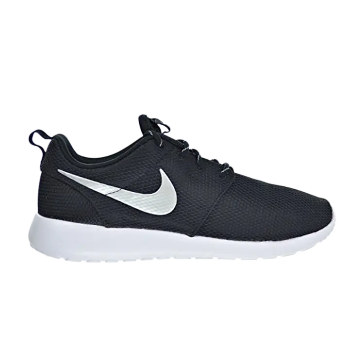 

Кроссовки Nike Wmns Roshe Run, черный