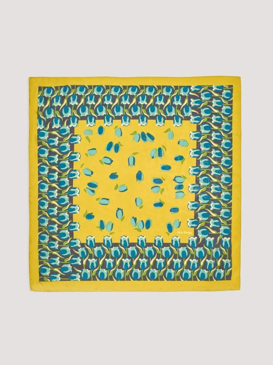 

Женский шелковый платок с цветочным принтом Nice Things, желтый
