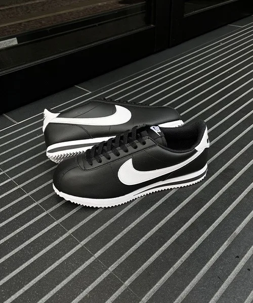 Мужские кроссовки классические CORTEZ NIKE чёрно-белые