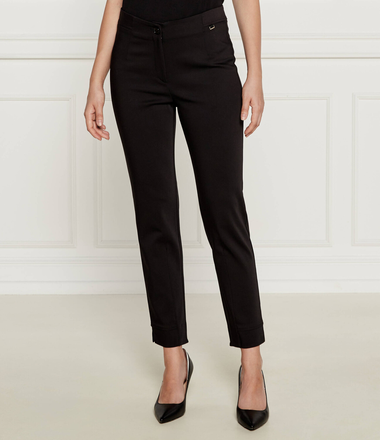 

Брюки Marc Cain Slim Fit, черный