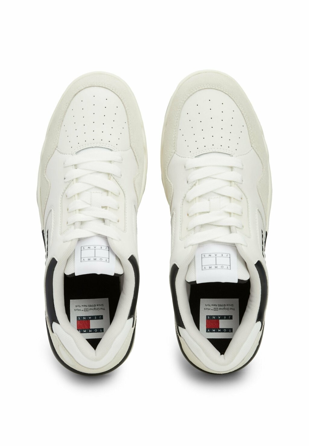 

Кроссовки на шнуровке CONTRAST PANEL BASKETBALL Tommy Hilfiger, черный