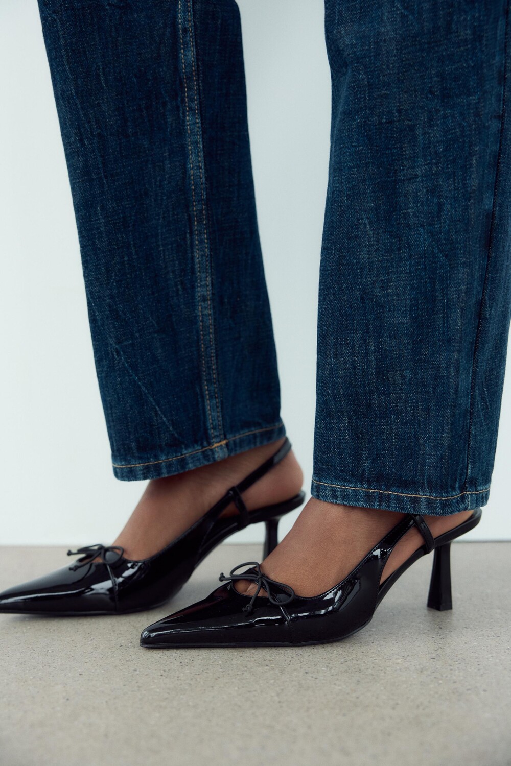 

Туфли на каблуке с открытой пяткой и бантом ZARA, черный