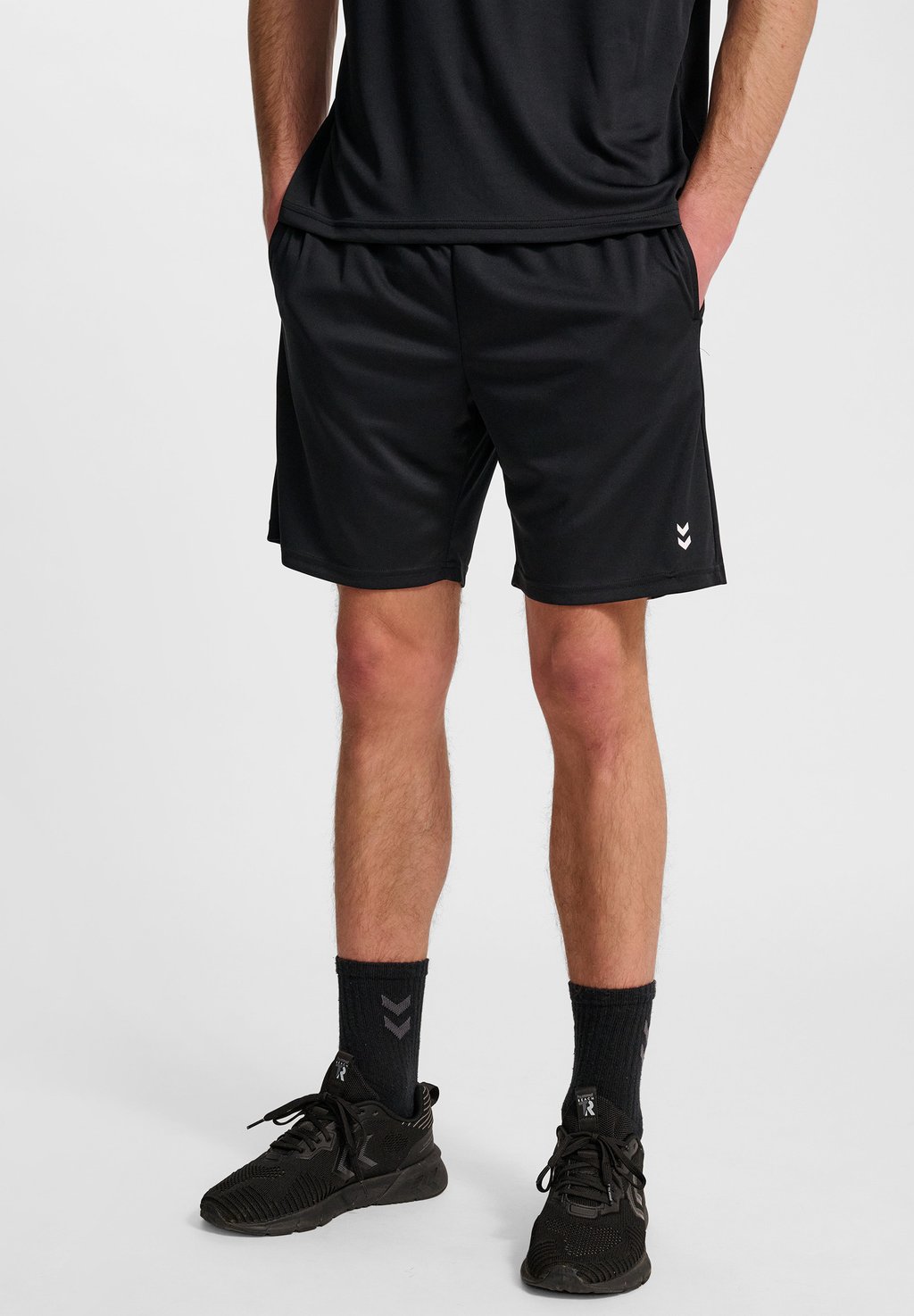 

Спортивные шорты HMLPULSE TRAINING Hummel, черный