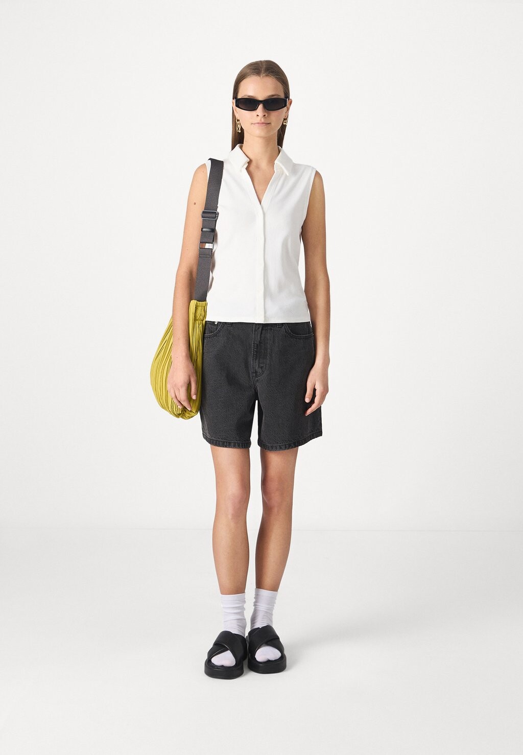 

Джинсовые шорты Classic Baby Loose 1Cc Abercrombie & Fitch, черный детский низ