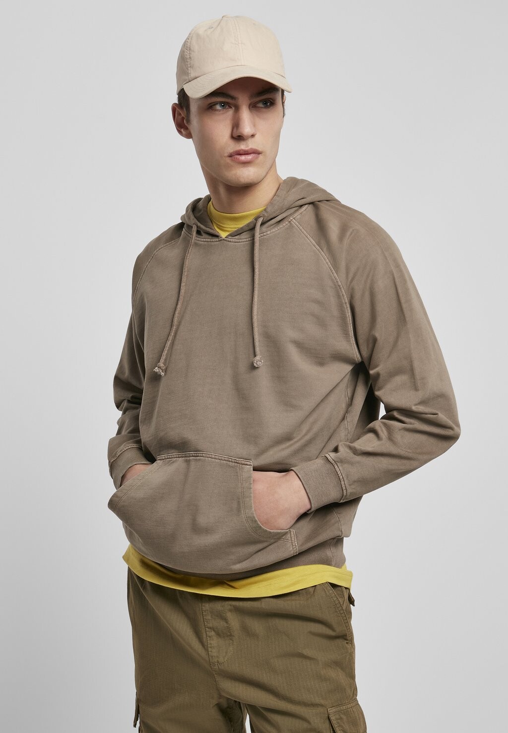 

Толстовка OVERDYED HOODY Urban Classics, тёмный хаки