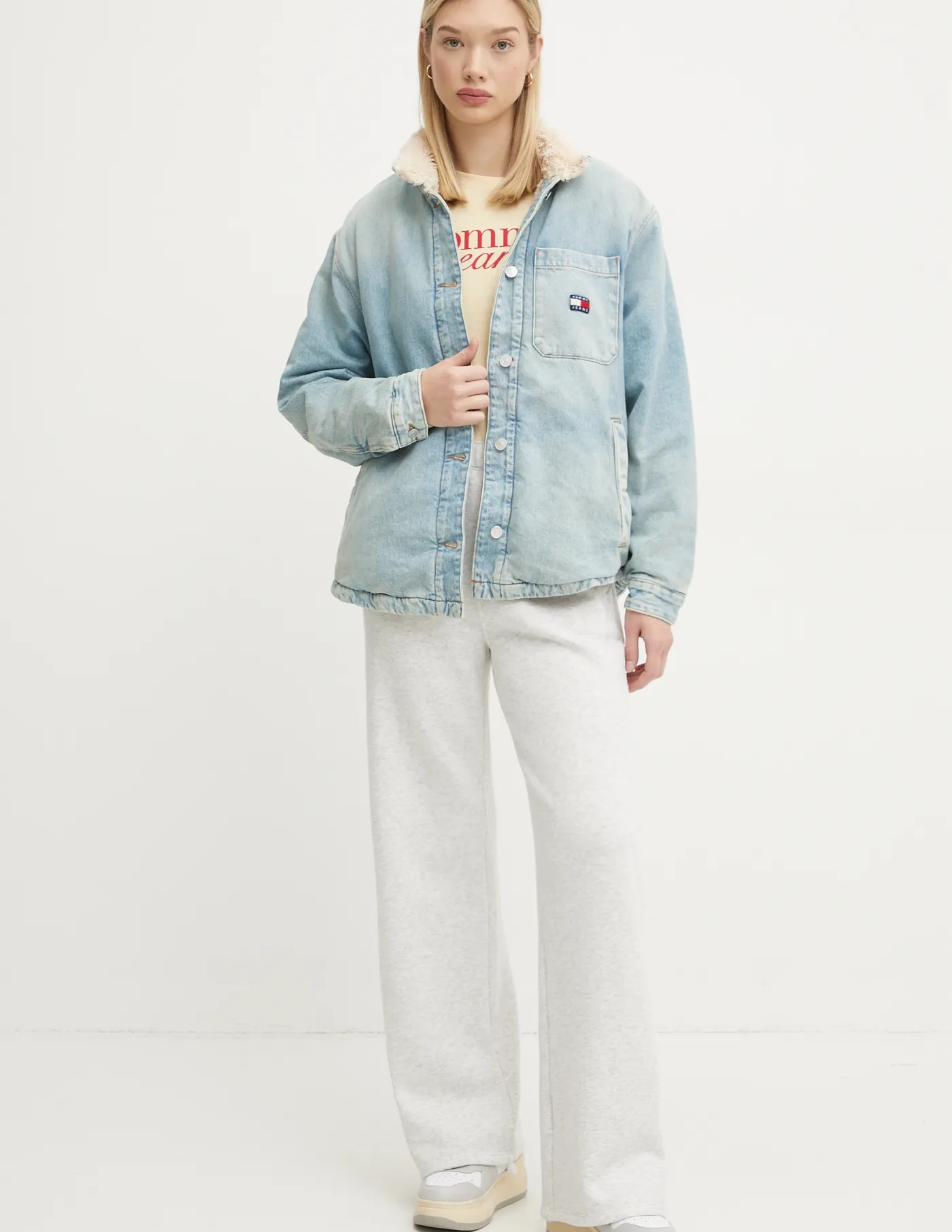 

Джинсовая куртка Tommy Jeans, синий