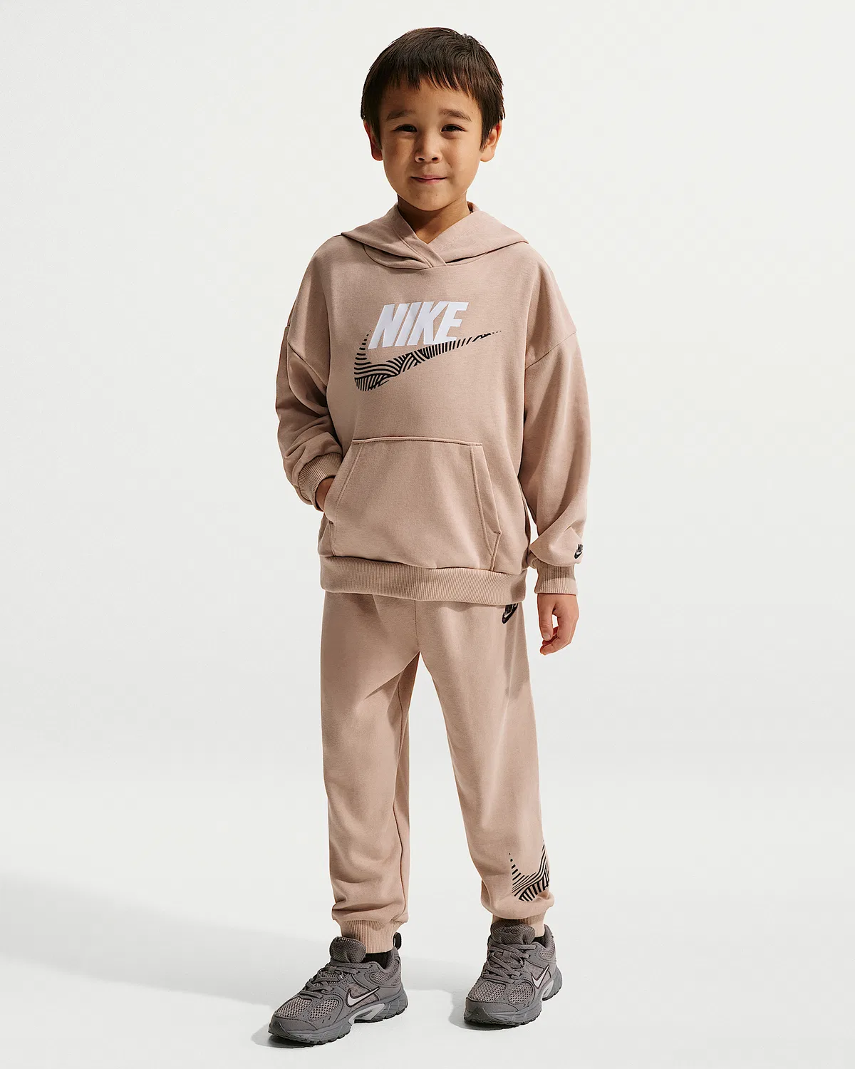 Детский набор из 2 предметов: оверсайз-свитшот из французского флиса Nike Sportswear In The Zone, Brown