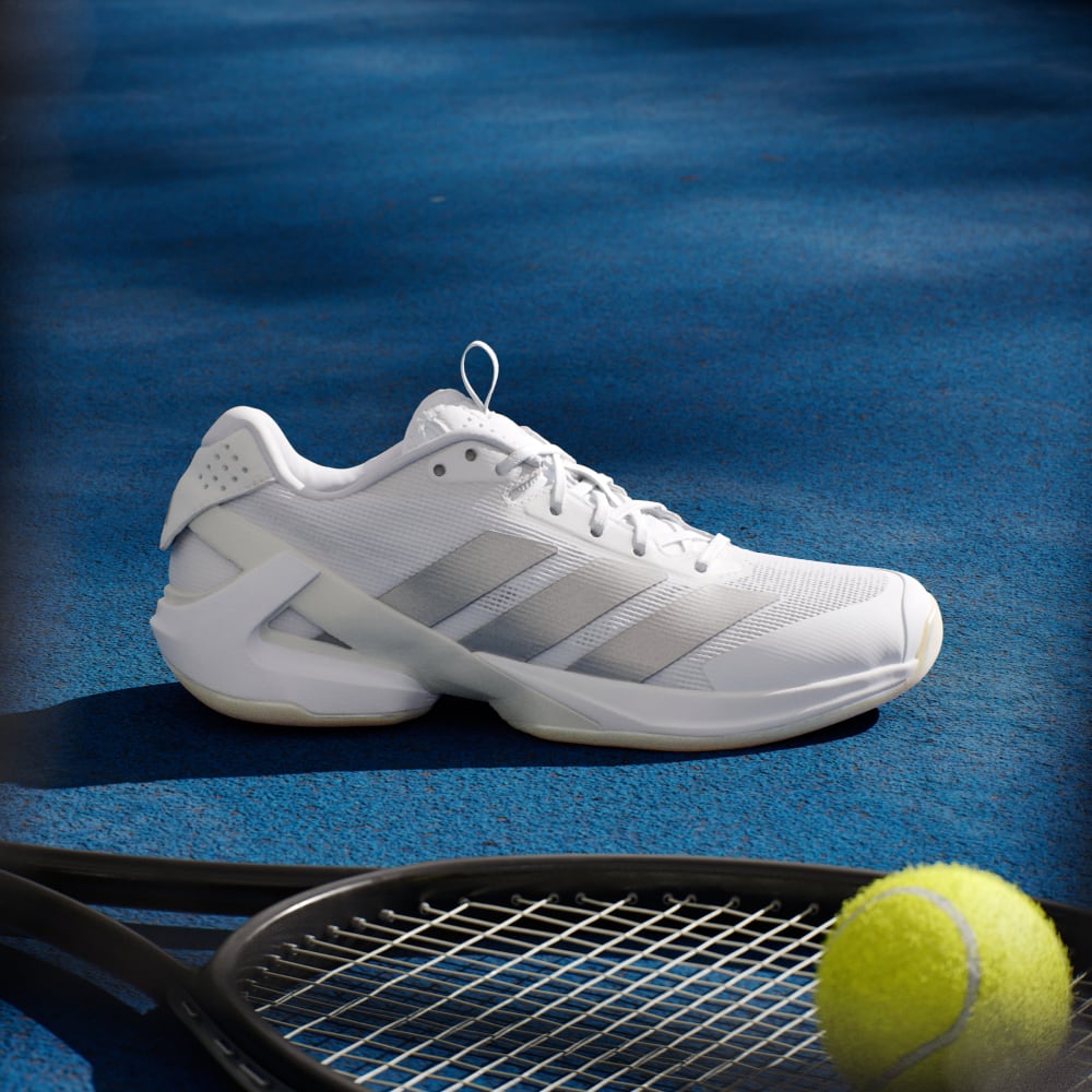 Кроссовки Adidas adizero Ubersonic 5 Tennis Shoes, цвет Cloud White/Silver Metallic/Cloud White — фото 2