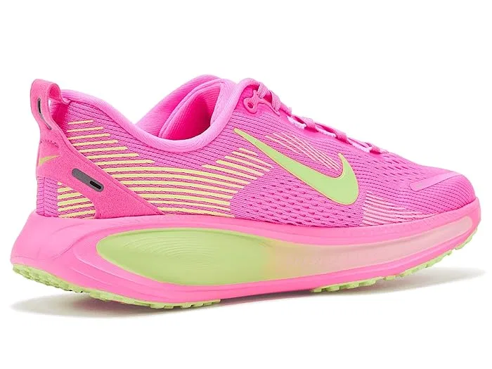 Кроссовки беговые Vomero 18 Nike Kids, Pink Spell/Barely Volt/Pink Foam — фото 4