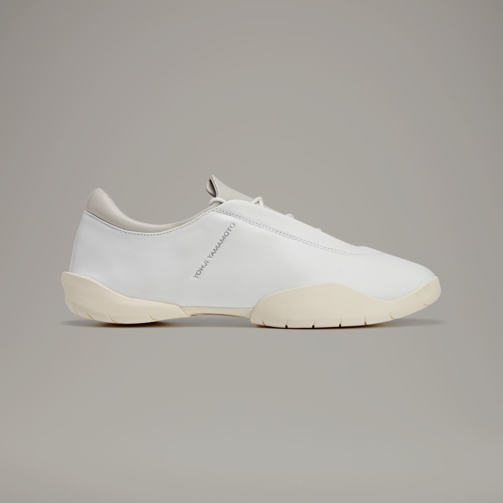 

Кроссовки Adidas Y-3 Regu, цвет Core White/Talc/Wonder White