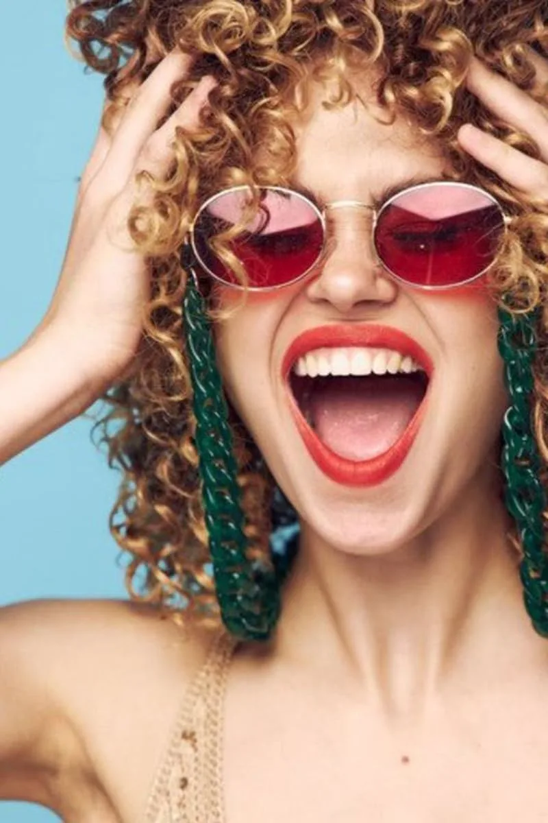 

Солнцезащитные очки SORVNIO круглые в стиле ретро, ​​для мужчин и женщин, винтажные, маленькие круглые, красные и черные, в стиле хиппи SORVINO, B-black/Red