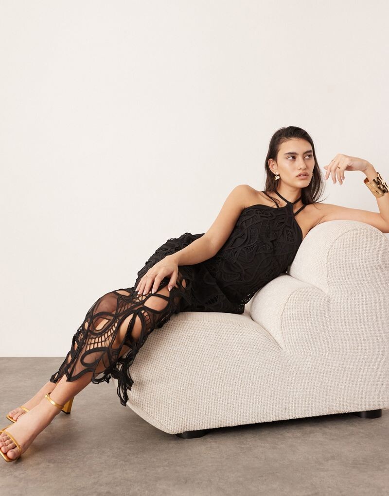 

Черное платье миди с вышивкой и абстрактной тесьмой ASOS EDITION