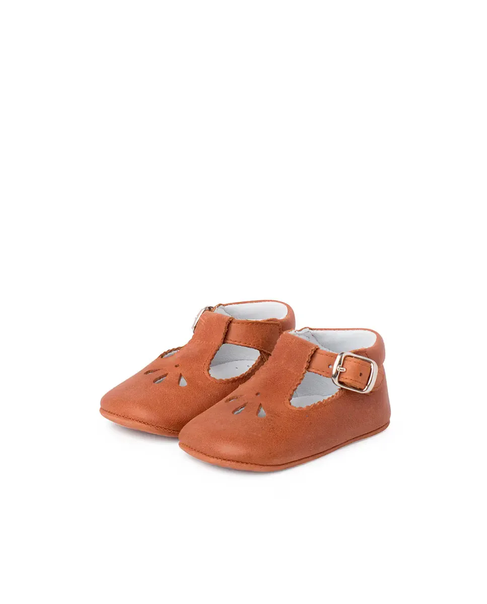 Детские кожаные пепитос с перфорированной деталью Pisamonas, Camel — фото 3