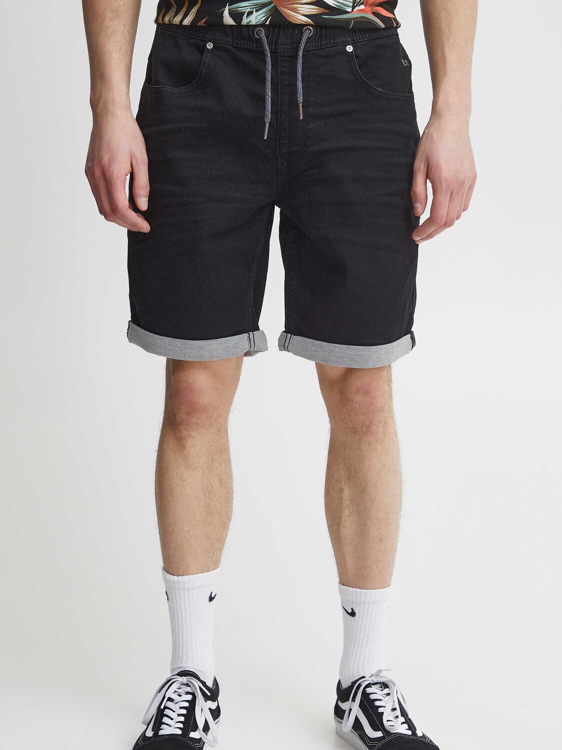 

Шорты Blend Denim Jogg, черный