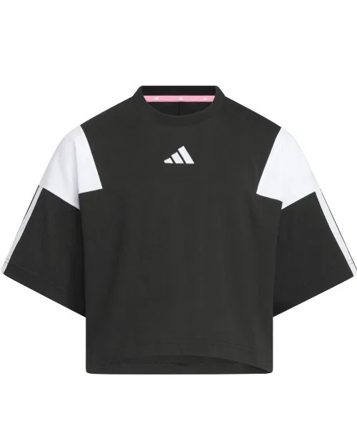 Детская футболка Adidas с короткими рукавами и цветными блоками, свободного кроя.
