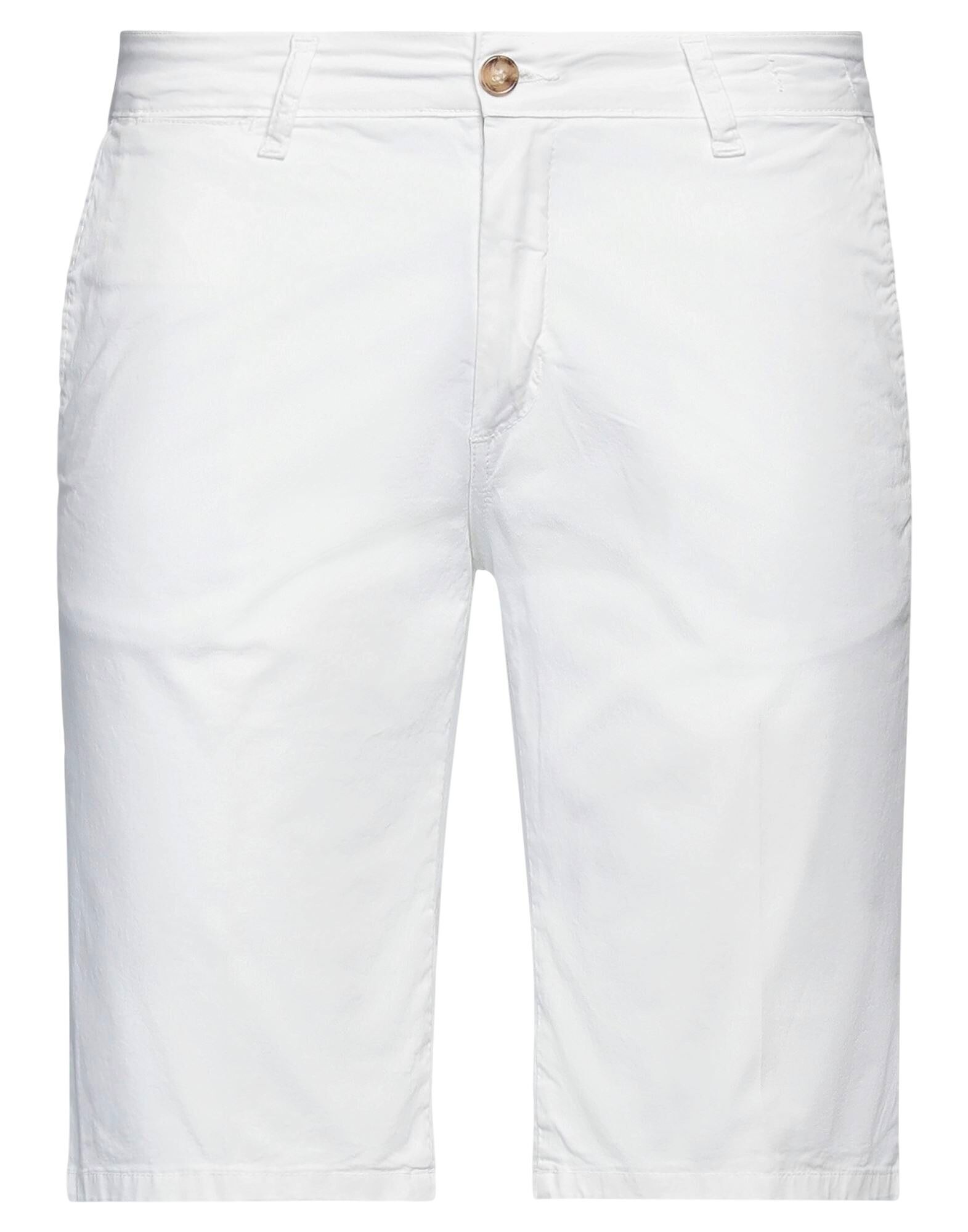 

Шорты и бермуды Ago.Ra.Lo., белый