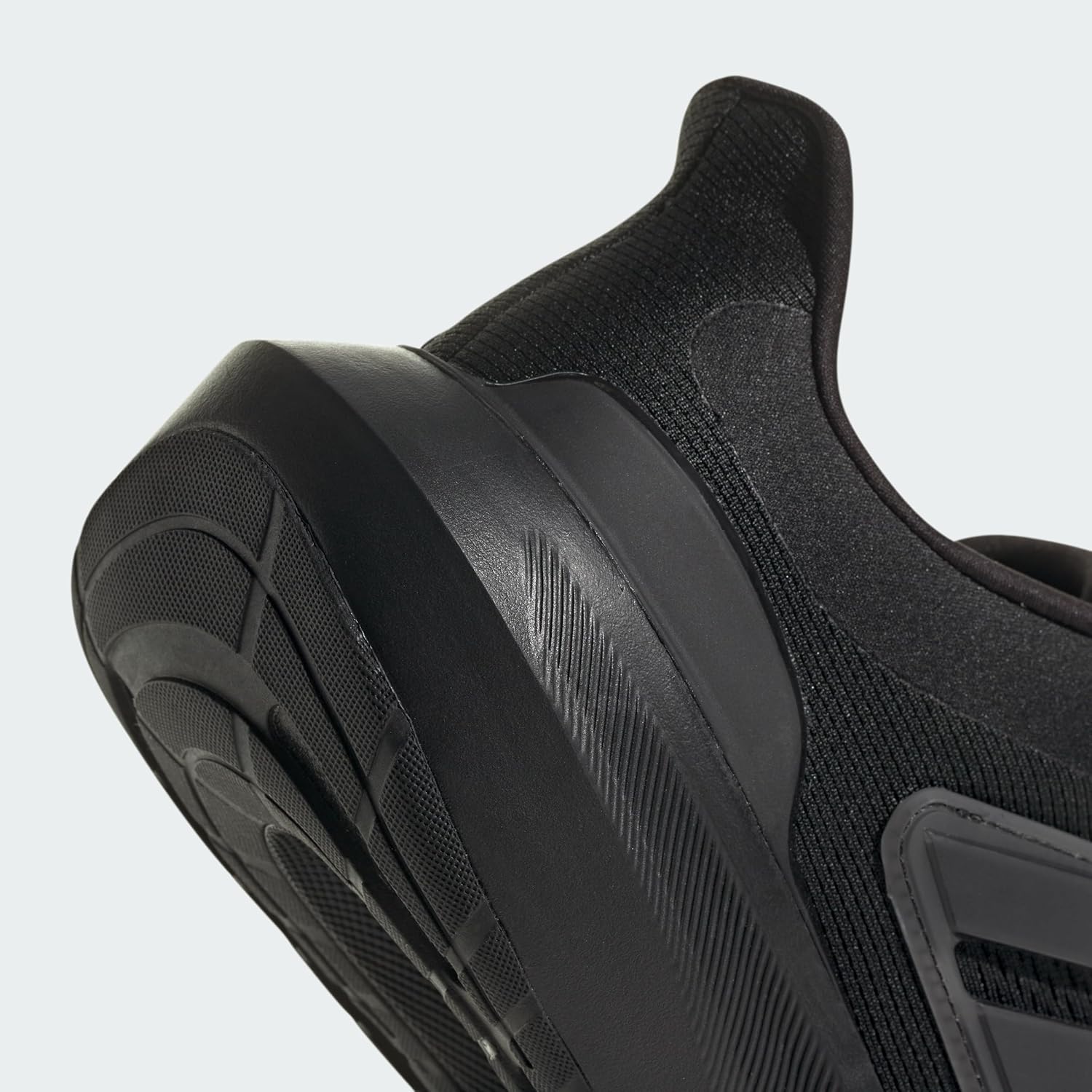 Мужские кроссовки Adidas Ultrabounce, черный — фото 4